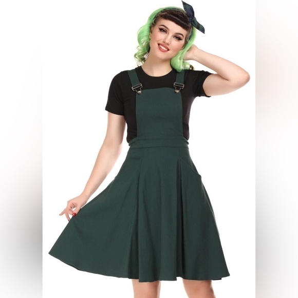 NWT Collectif Overalls Dark Emerald Green Vintage Inspired Flowy Swing Dress - Picture 1 of 14